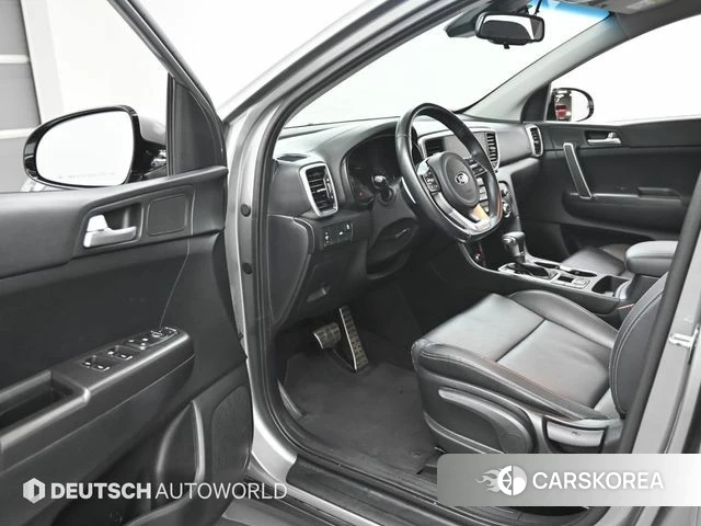 Kia Sportage The Bold 2021 Серебристо-серый из Кореи, фото 2