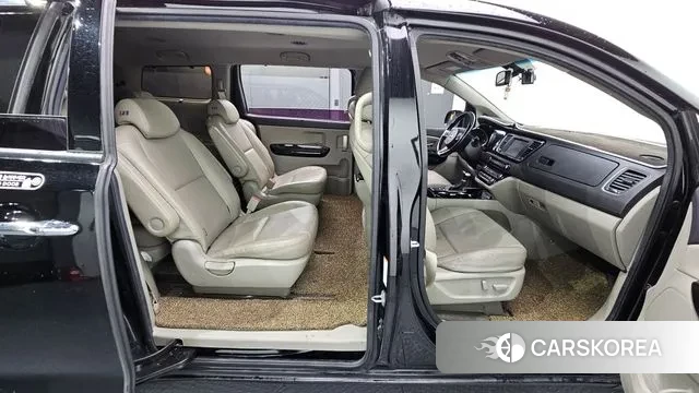 Kia The New Carnival 2020 Черный из Кореи, фото 2