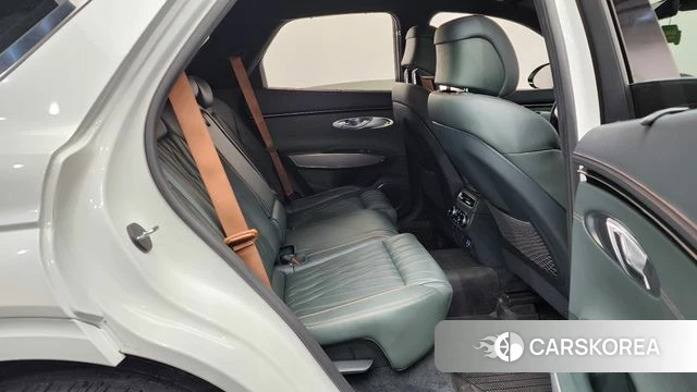 Genesis GV70 2022 Белый из Кореи, фото 2