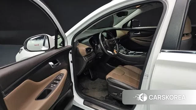 Hyundai The New Santa Fe 2021 Белый из Кореи, фото 2