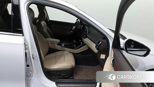 Hyundai Grandeur IG Hybrid 2018 Белый из Кореи, фото 2