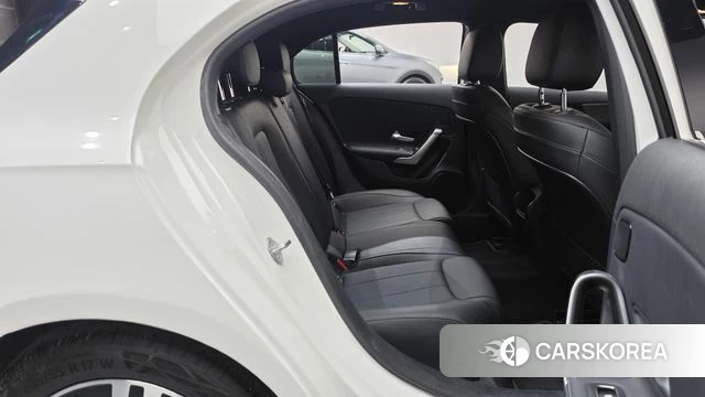 Mercedes-Benz A-Class W177 2020 Белый из Кореи, фото 2