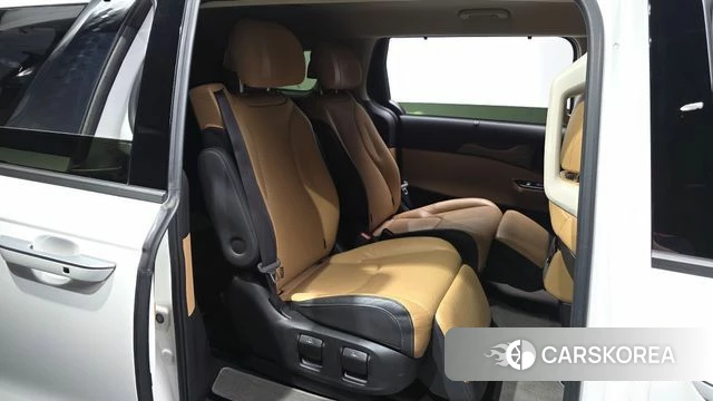 Kia Carnival 4th generation 2021 Белый из Кореи, фото 2