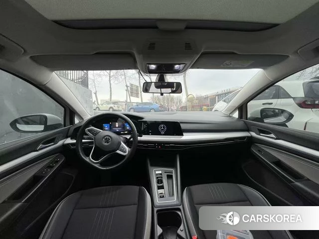 Volkswagen Golf 2021 Белый из Китая, фото 2