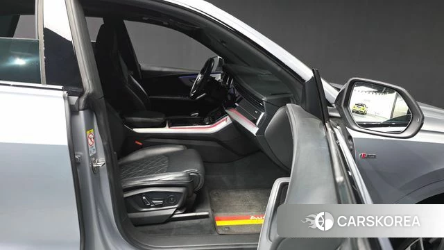 Audi Q8 (4M) 2022 Серебристо-серый из Кореи, фото 2