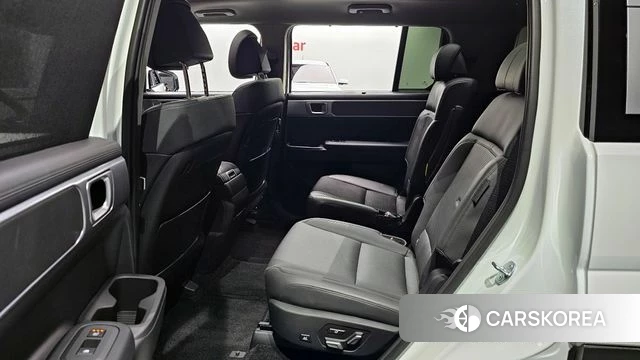 Hyundai Santa Fe (MX5) 2023 Белый из Кореи, фото 2