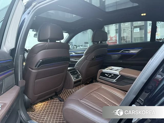 BMW 7 series 2022 Черный из Китая, фото 2