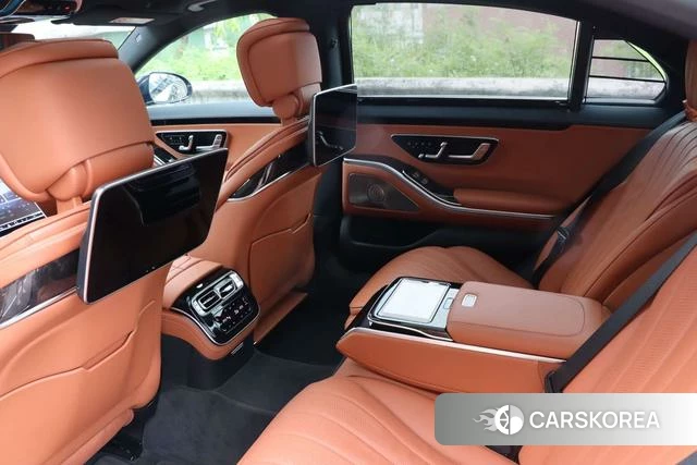 Mercedes-Benz S-class 2021 Черный из Китая, фото 2