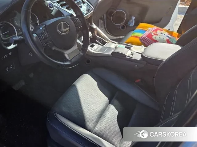 Lexus NX300h 2019 Белый из Кореи, фото 2