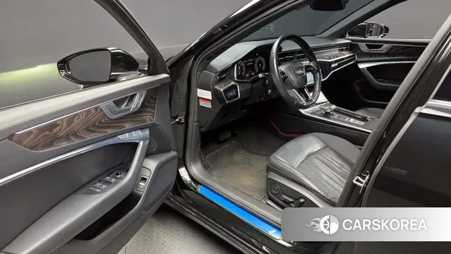 Audi A6 (C8) 2019 Черный из Кореи, фото 2