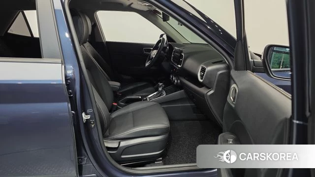 Hyundai Venue 2023 Синий из Кореи, фото 2