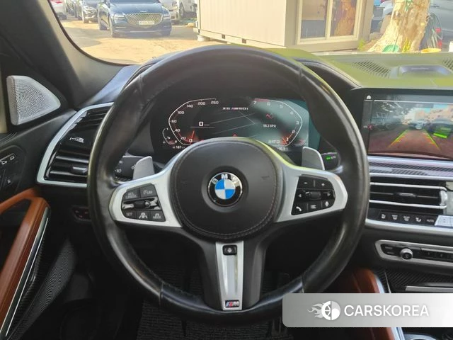 BMW X6 (G06) 2021 Белый из Кореи, фото 2