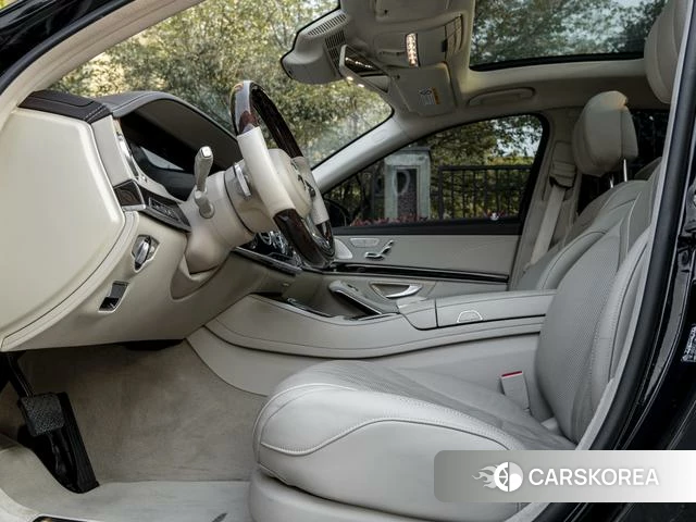 Mercedes-Benz Maybach S-class 2019 Черный из Китая, фото 2