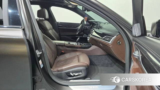 BMW 7 Series (G11) 2018 Серый из Кореи, фото 2