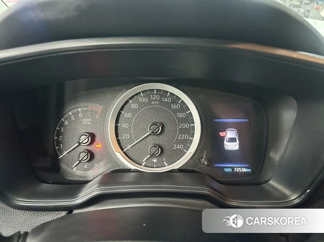 Toyota Corolla 2023 Белый из Китая, фото 2