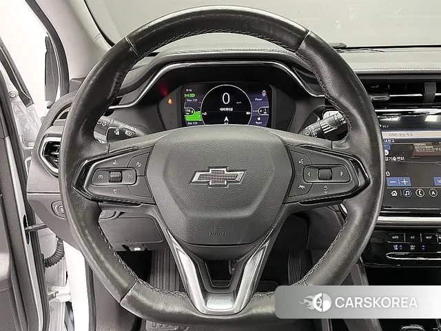 Chevrolet (GM Daewoo) Bolt EUV 2022 Белый из Кореи, фото 2