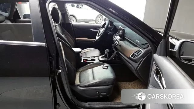 Kia Seltos 2021 Черный из Кореи, фото 2