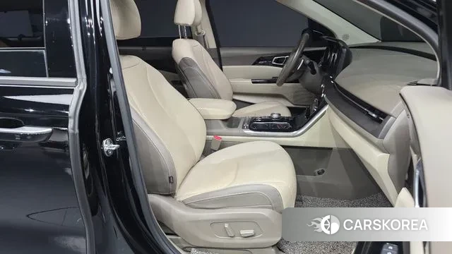 Kia Carnival 4th generation 2021 Черный из Кореи, фото 2