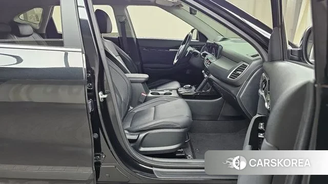 Kia The New Seltos 2024 Черный из Кореи, фото 2