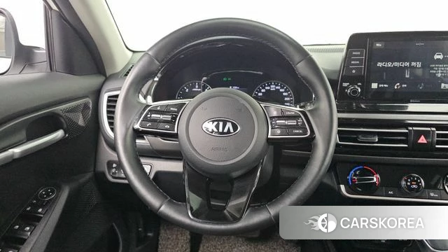 Kia Seltos 2019 Белый из Кореи, фото 2