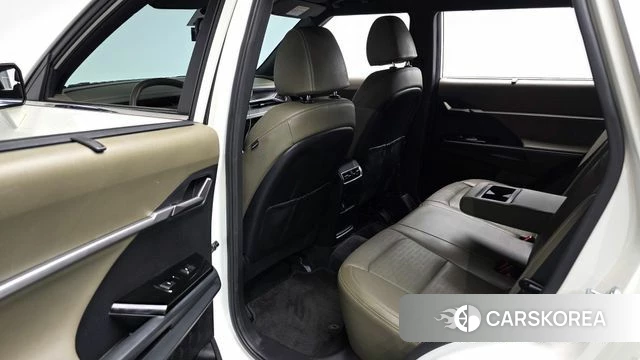 Ssangyong Torres 2023 Белый из Кореи, фото 2