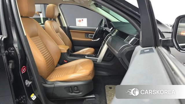 Land Rover Discovery Sports 2019 Черный из Кореи, фото 2