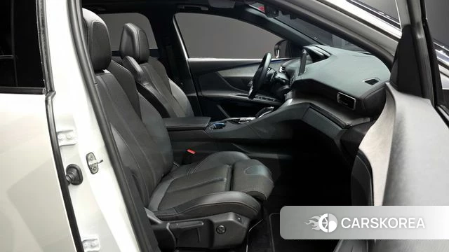 Peugeot 3008 second generation 2022 Белый из Кореи, фото 2