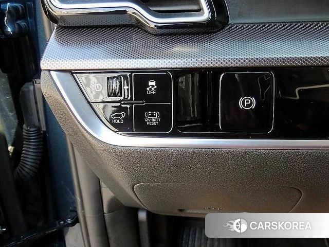 Kia Sportage 5th Generation Hybrid 2023 Синий из Кореи, фото 2