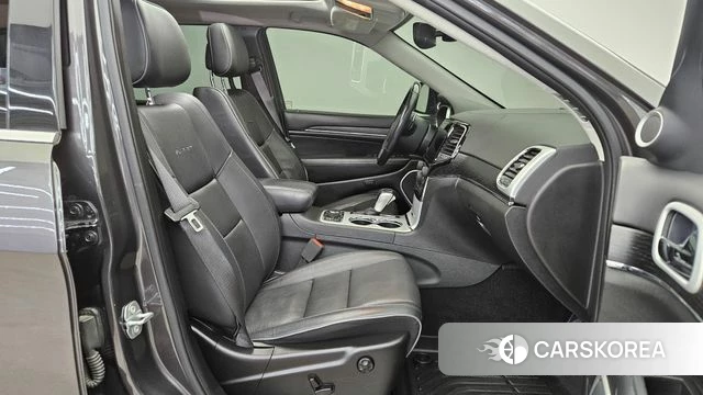 Jeep Grand Cherokee 2020 Серый из Кореи, фото 2
