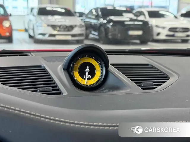 Porsche 911(992) 2022 Красный из Кореи, фото 2