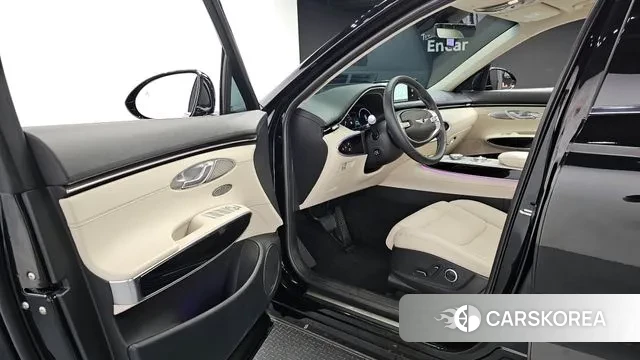 Genesis GV70 2023 Черный из Кореи, фото 2