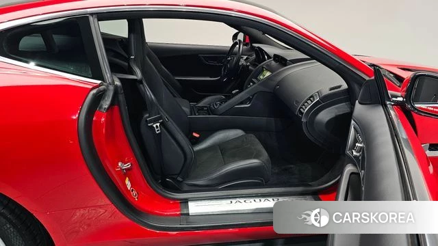 Jaguar F-TYPE 2018 Красный из Кореи, фото 2