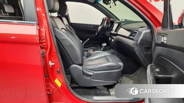 Ssangyong Rexton Sports Cannes 2020 Красный из Кореи, фото 2