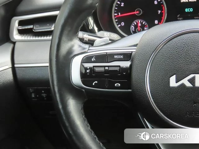 Kia K5 3rd generation 2022 Белый из Кореи, фото 2