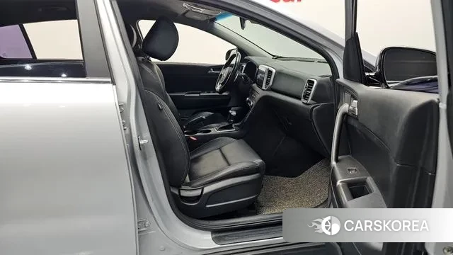 Kia Sportage The Bold 2018 Серебряный из Кореи, фото 2