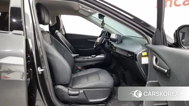 Kia EV6 2022 Серый из Кореи, фото 2