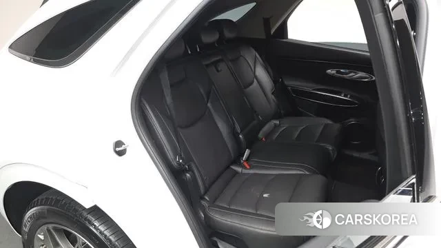 Genesis GV70 2021 Белый из Кореи, фото 2