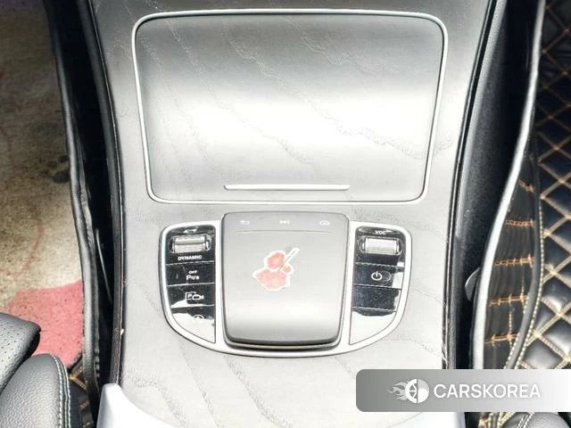 Mercedes-Benz Class C 2021 Белый из Китая, фото 2