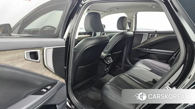 Kia K8 2022 Черный из Кореи, фото 2