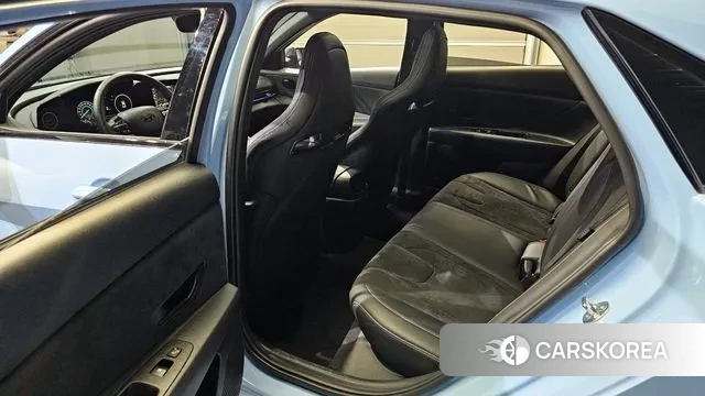 Hyundai The New Avante (CN7) 2024 Небесно-голубой из Кореи, фото 2