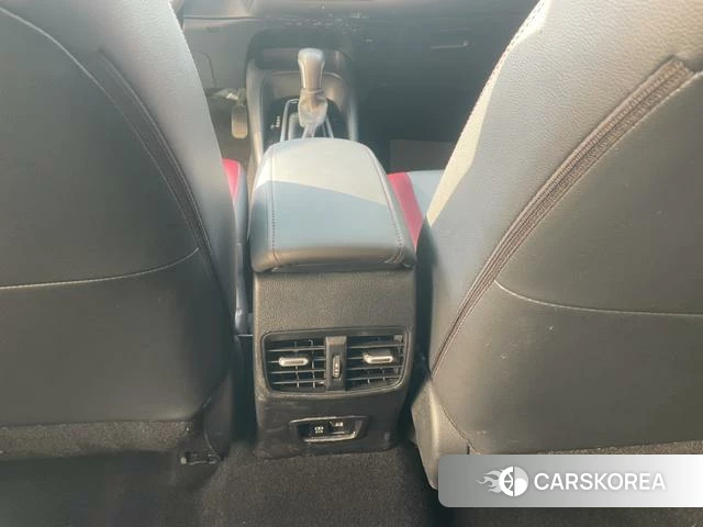 Toyota Corolla 2022 Белый из Китая, фото 2