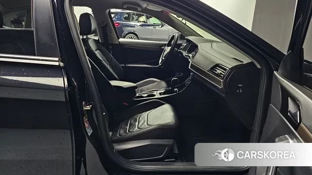 Volkswagen 7th Generation of Jetta 2020 Черный из Кореи, фото 2