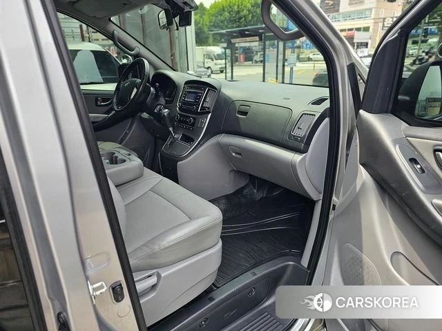 Hyundai The New Grand Starex 2020 Серебряный из Кореи, фото 2