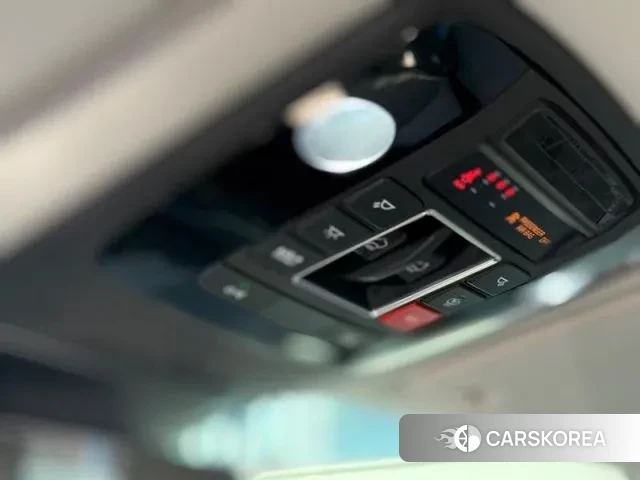 Kia The New Carnival 4th Generation 2024 Черный из Кореи, фото 2