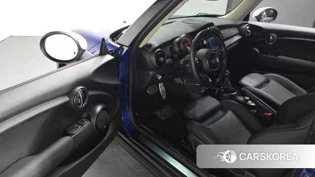 Mini Cooper 2019 Синий из Кореи, фото 2