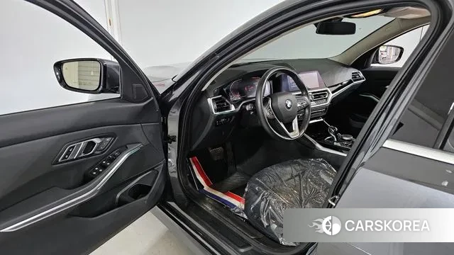 BMW 3 Series (G20) 2019 Серый из Кореи, фото 2