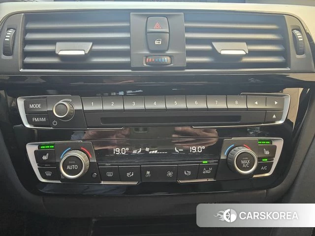 BMW 4 Series (F32) 2018 Белый из Кореи, фото 2