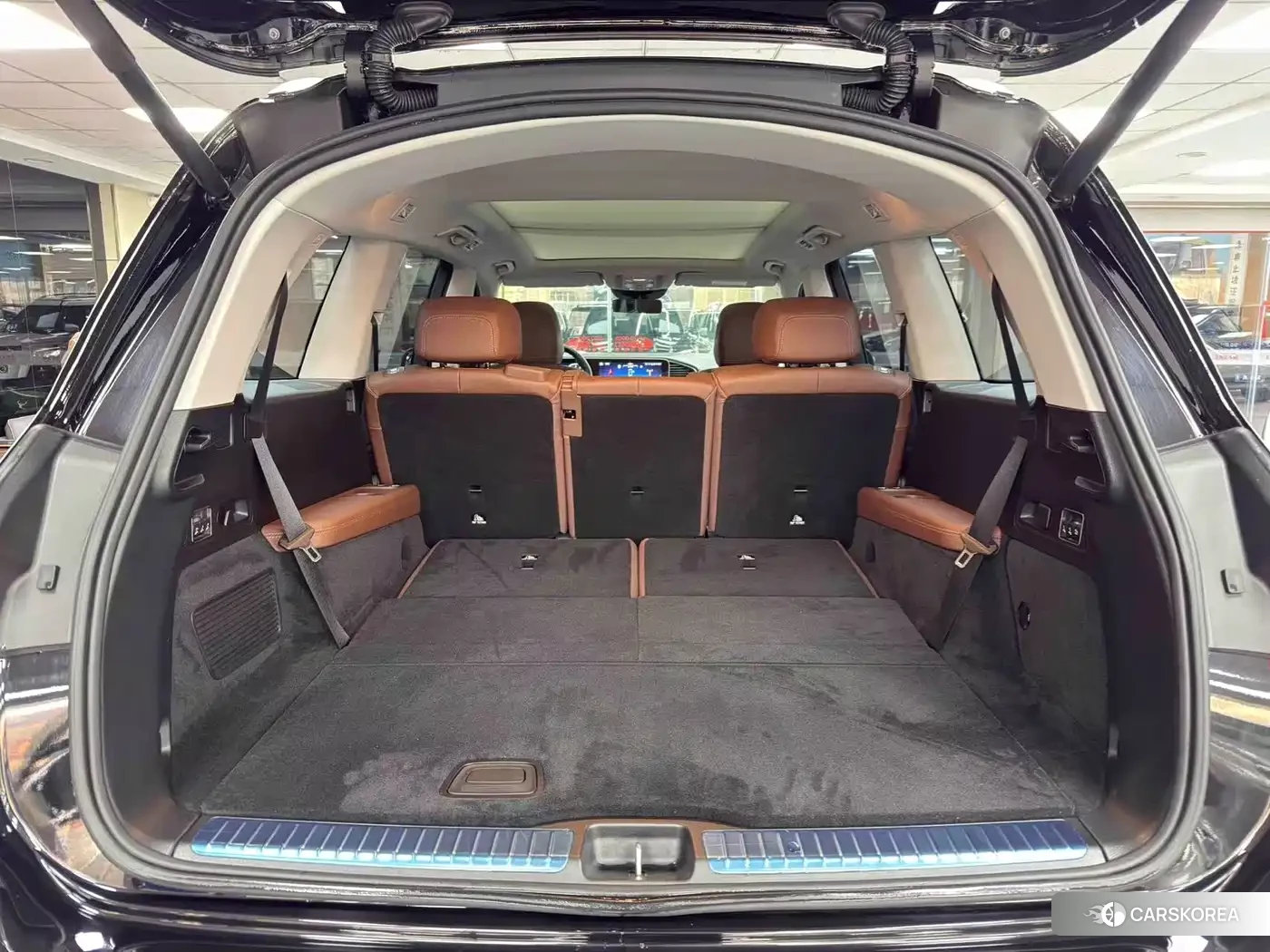 Mercedes-Benz GLS 2024 Черный из Китая, фото 2