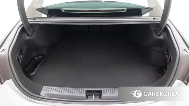 Mercedes-Benz E-Class W214 2025 Серебряный из Кореи, фото 2