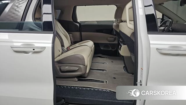 Kia The New Carnival 4th Generation 2024 Белый из Кореи, фото 2